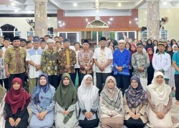 Ponpes Miftahul Huda Gelar Buka Bersama Peserta Pesantren Ramadhan 1447 H