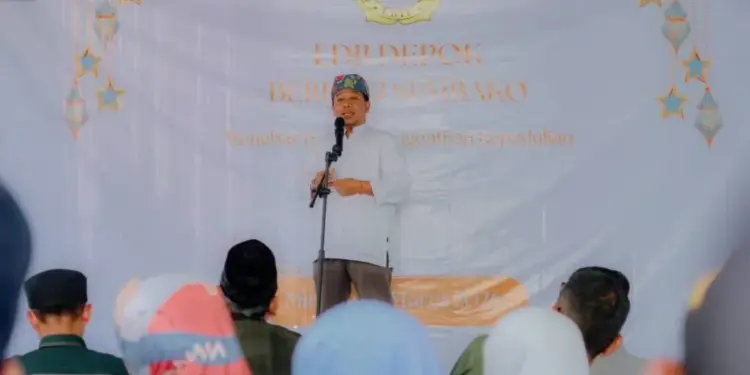 DPD LDII Depok kembali membagikan paket sembako kepada masyarakat di sekitar Masjid Baitul Faqih, Cilodong, Depok, pada Minggu (15/3/2026). Foto: LINES
