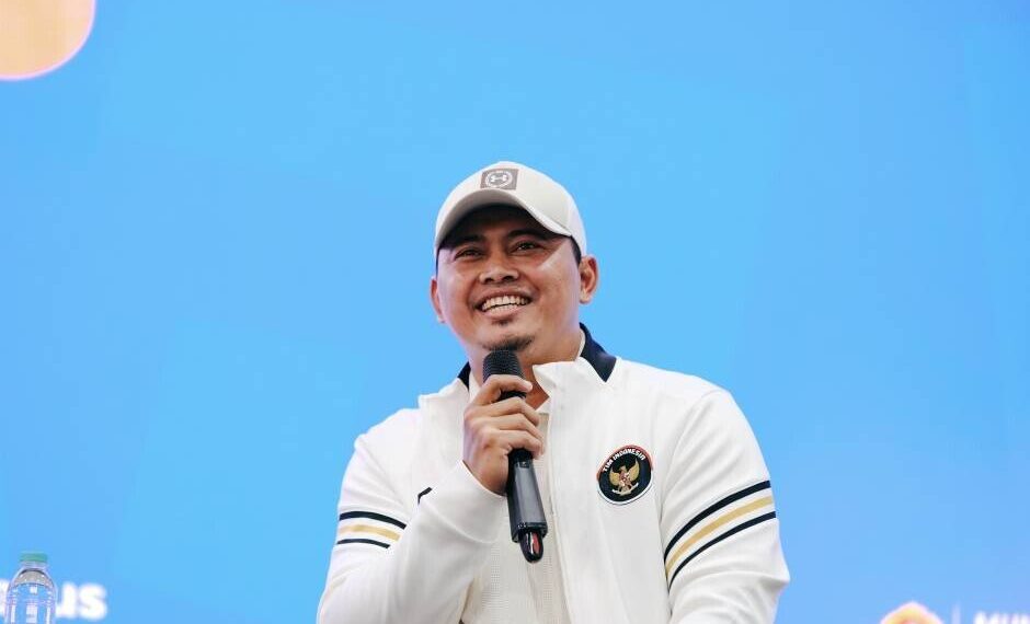 Mantan atlet pencak silat nasional, Eka Yulianto, sebagai pembicara di Talkshow GenFest Munas X LDII. Foto: LINES.