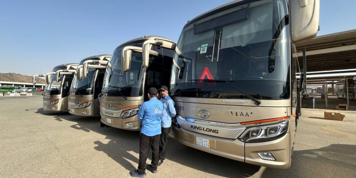 Bus Antarkota Perhajian