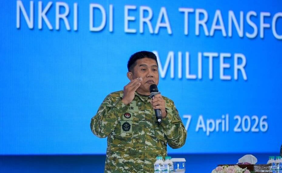 Kepala Bidang Psikologi Mabes TNI, Kolonel Laut Amir pada Selasa (7/4) berbicara dihadapan peserta Munas X LDII. Foto: LINES.