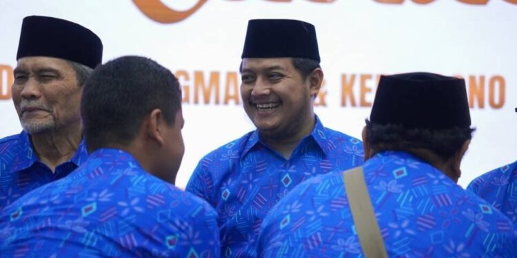 Keluarga besar Pondok Pesantren (Ponpes) Wali Barokah Kota Kediri menggelar acara Silaturahim Syawal dan Halal Bihalal. Foto: LINES.