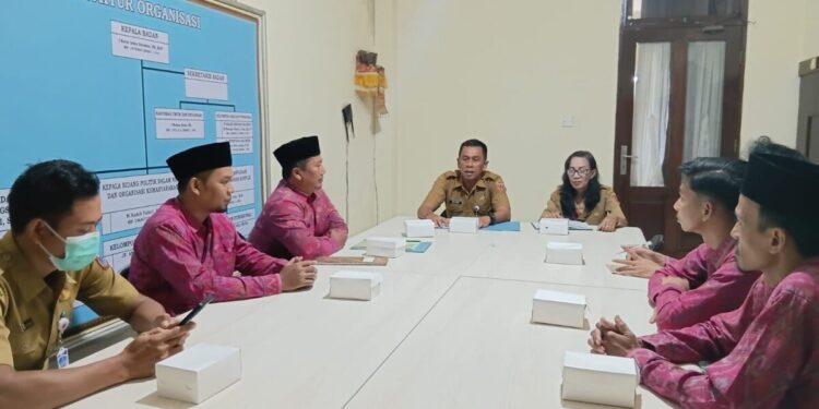 DPD LDII Kabupaten Karangasem berkunjung ke Kantor Badan Kesatuan Bangsa dan Politik (Kesbangpol) Kabupaten Karangasem. Foto: LINES.