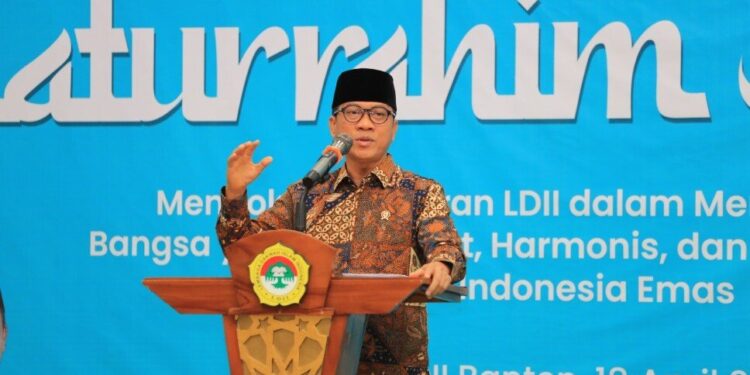 Mendes PDT RI Yandri Susanto menghadiri Silaturrahim Syawal DPW LDII Banten. Foto: LINES.