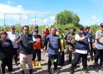 LDII Bali Dukung Aksi Tanam Mangrove Kemendagri