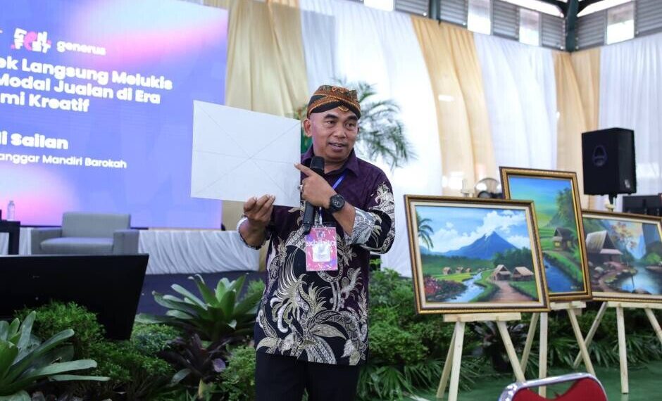 Workshop melukis di GenFest Munas X LDII oleh Andi Sailan, pendiri Sanggar Mandiri Barokah. Foto: LINES.