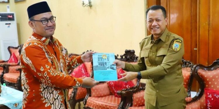 DPD LDII Kabupaten Kudus menggelar audiensi dengan Bupati Sam’ani Intakoris di Pendopo Kudus, Kabupaten Kudus, Jawa Tengah. Foto: LINES