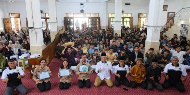 BPBD bersama DPW LDII Bali menggelar pembekalan tanggap bencana yang menggandeng generasi muda. Foto: LINES.