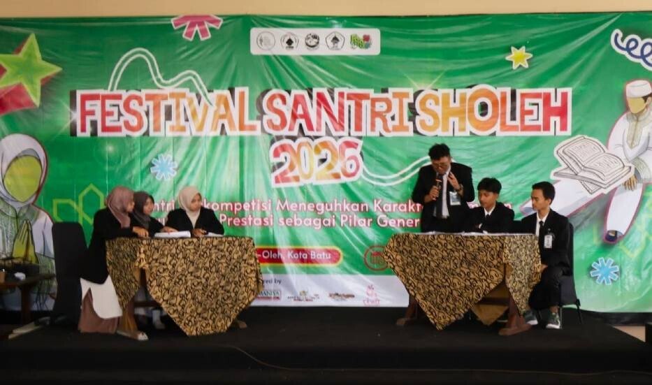 Pondok Pesantren Mahasiswa (PPM) Al-Kautsar dan PPM Baitul Jannah naungan LDII menggelar Festival Santri Soleh. Foto: LINES.