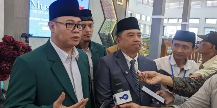Bupati Garut, Abdusy Syakur Amin mengapresiasi kontribusi DPD LDII Kabupaten Garut dalam membangun kehidupan sosial dan keagamaan masyarakat. Foto: LINES