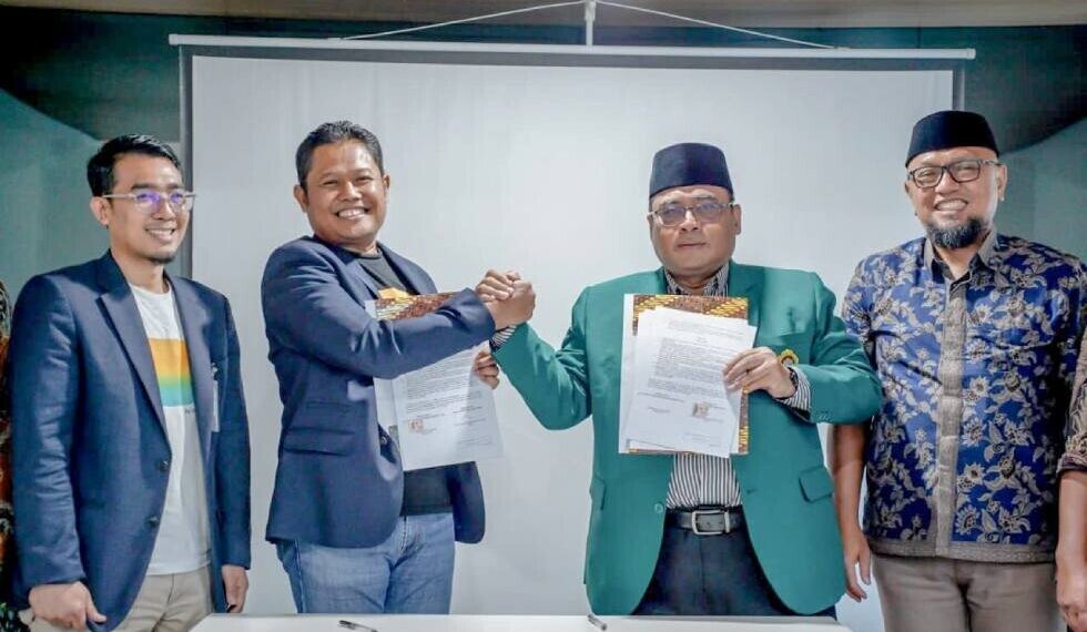 DPW LDII Jawa Timur dan Bank Syariah Indonesian (BSI) menggelar webinar “Program Inkubasi Bisnis”. Foto: LINES.