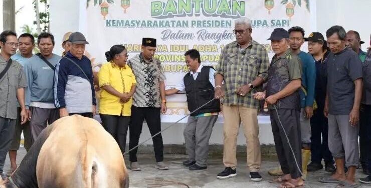 DPD LDII Kabupaten Mimika menerima bantuan kurban dari Pemerintah Provinsi Papua Tengah dan Pemerintah Kabupaten Mimika. Foto: LINES.