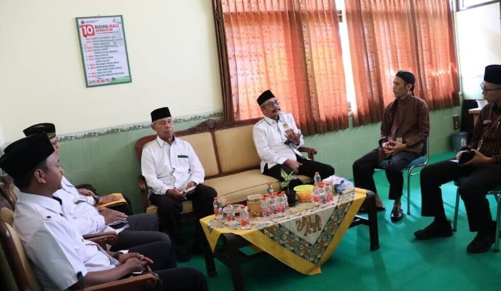 DPD LDII Kabupaten Magetan melakukan silaturrahim dengan Kementerian Agama. Foto: LINES.