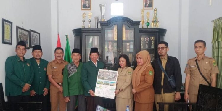 DPD LDII Kota Palopo menerima kunjungan silaturahim Badan Kesatuan Bangsa dan Politik (Kesbangpol) Kota Palopo. Foto: LINES.