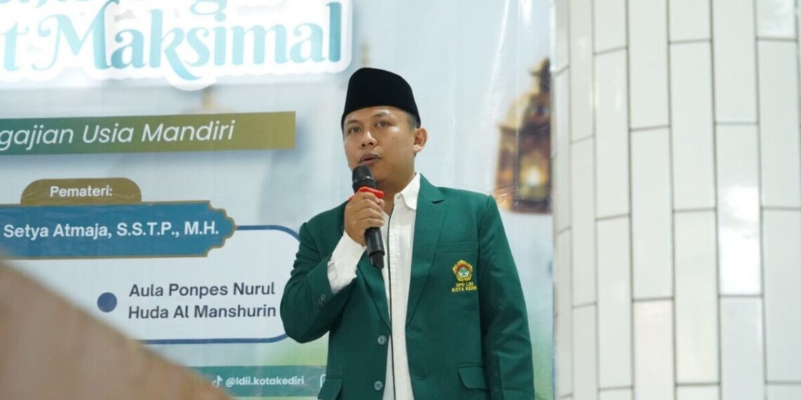 Pemuda LDII Kota Kediri menggelar pengajian bertajuk “Bisnis Legal untuk Meraih Profit Maksimal” di Pondok Pesantren Nurul Huda Al Manshurin, Kota Kediri, pada Minggu (26/4). Foto: LINES