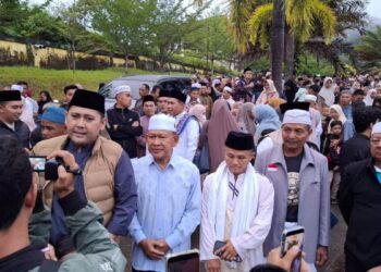 Ketua DPD LDII Merangin Hadiri Pelepasan Calon Jemaah Haji Kloter 23
