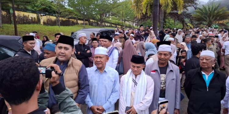 Ketua DPD LDII Kabupaten Merangin, Sofyan, menghadiri acara pelepasan 101 orang Calon Jemaah Haji (CJH) Kabupaten Merangin Kloter 23 musim haji 1447 Hijriah/2026 Masehi. Foto: LINES