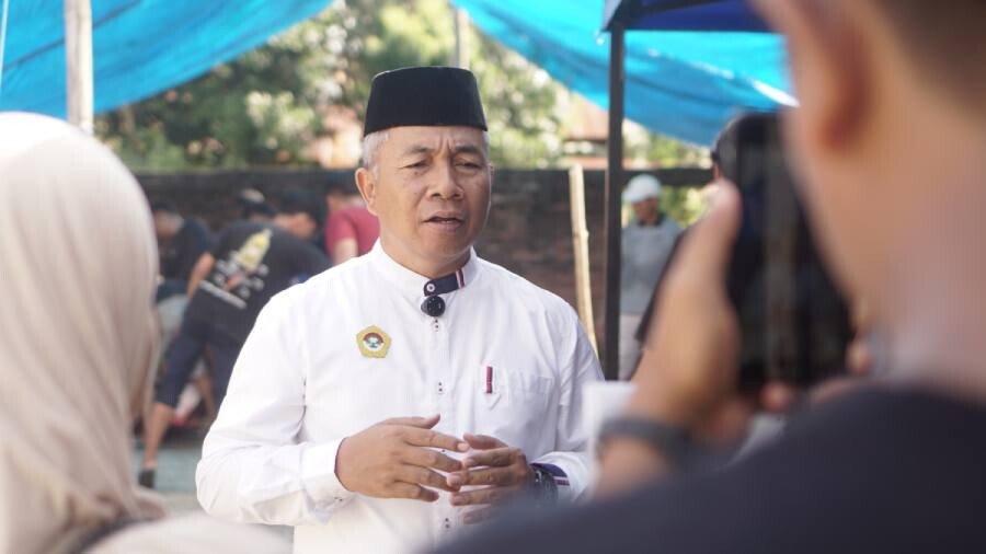 DPW LDII Sulawesi Barat menerima kurban amanah dari anggota DPD RI Sulbar Jupri Mahmud. Foto: LINES.