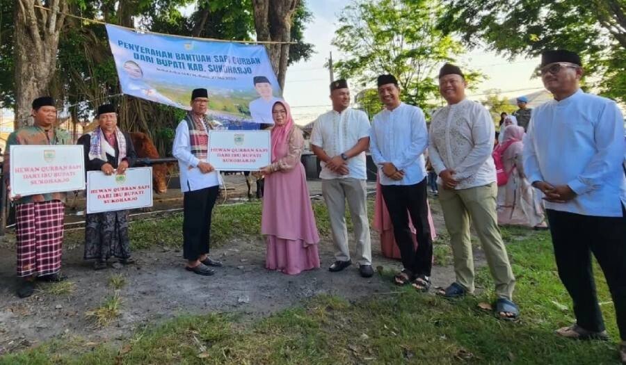 Pemerintah Kabupaten Sukoharjo menyalurkan bantuan hewan kurban kepada LDII Sukoharjo. Foto: LINES.