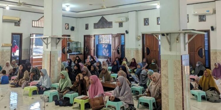 DPD LDII Kabupaten Manokwari menggelar pengajian rutin ibu-ibu. Foto: LINES.