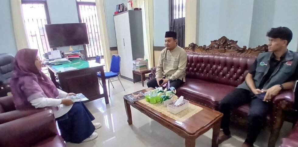 DPD LDII Kabupaten Tanjung Jabung (Tanjab) Barat silaturahim dengan Dinas Perpustakaan dan Kearsipan. Foto: LINES.