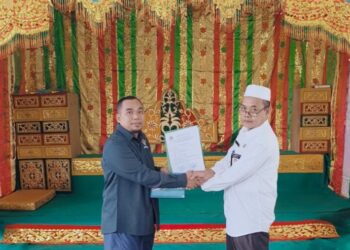 Dukung KUA Kerinci Kanan, LDII Serahkan Bantuan Perlengkapan Pernikahan