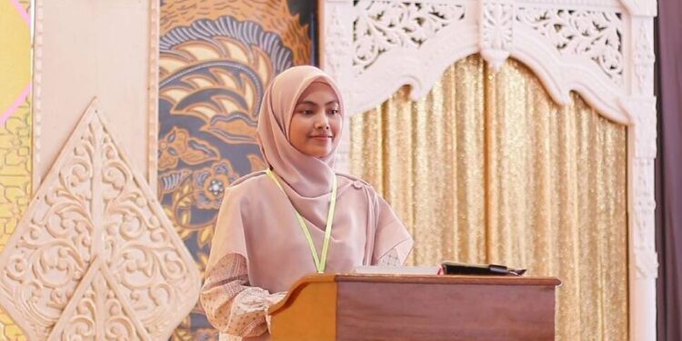 Juara 2 Nasional kategori Murottal Tunawicara/Rungu Putri Ardhia Ikrimatu Zanjabila. Foto: LINES.