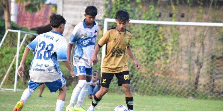 PC LDII Lamasi terus memperkuat pembinaan generasi muda melalui olahraga dengan menggelar Festival Sepak Bola bekerja sama dengan Forum Sepak Bola Generasi Indonesia (FORSGI). Foto: LINES