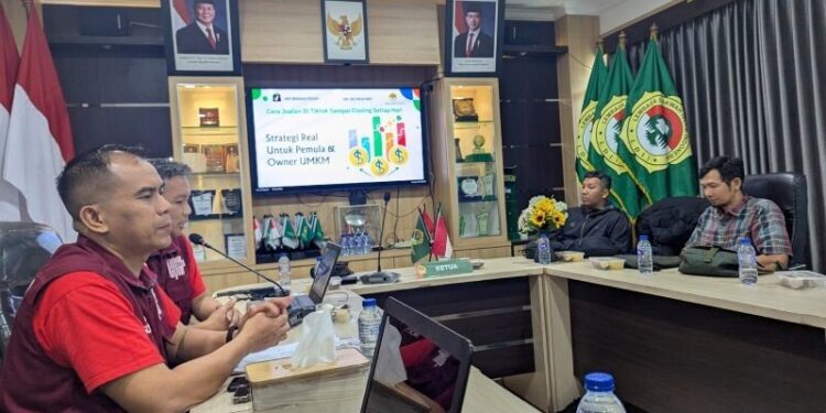 Biro Ekonomi dan Pemberdayaan Masyarakat (EPM) DPW LDII Jawa Barat menggelar Kelas Bisnis Entrepreneurship. Foto: LINES.