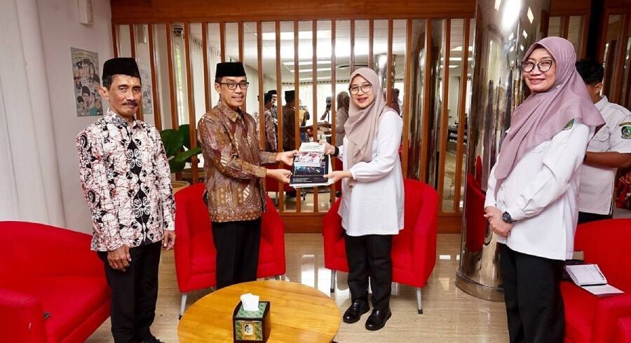 LDII Banyuwangi beraudiensi ke Bupati Ipuk Fiestiandani. Foto: LINES.