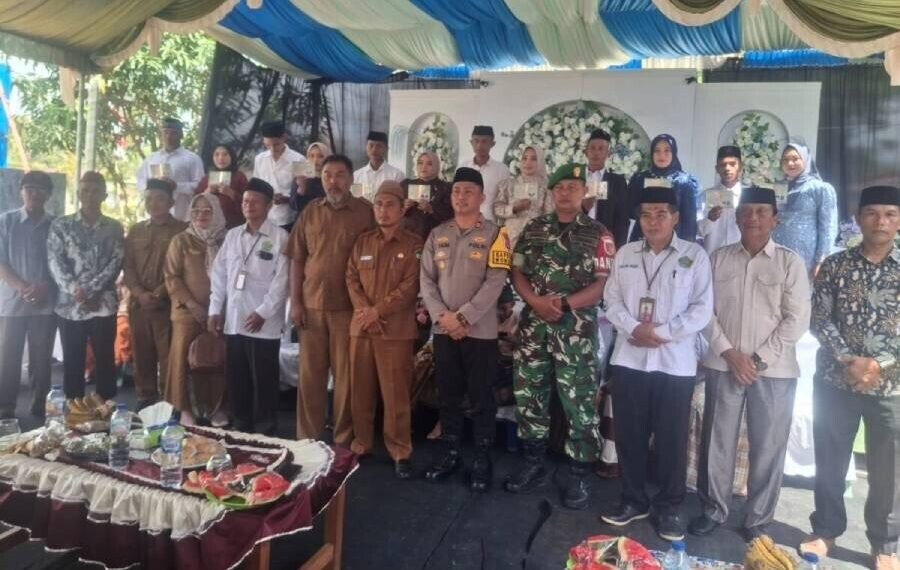 DPD LDII Kabupaten Boalemo menghadiri Nikah dan Sunatan Massal yang digelar Polsek Wonosari. Foto: LINES.