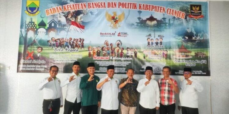 LDII Cianjur beraudiensi dengan Kesbangpol Kab. Cianjur. Foto: LINES.