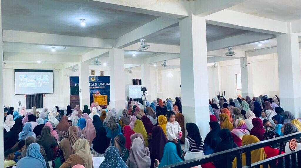 DPD LDII Kabupaten Polewali Mandar menggelar pengajian bagi ibu-ibu dan remaja putri secara hybrid. Foto: LINES