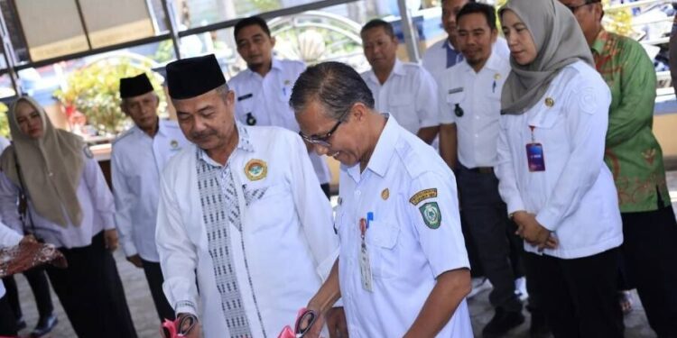 Peresmian Gedung TK Baitul Ilmi yang dinaungi LDII Kotawaringin Timur dihadiri Staf Ahli Bupati Bidang Ekonomi, Keuangan, dan Pembangunan, Rafiq Riswandi. Foto: LINES.