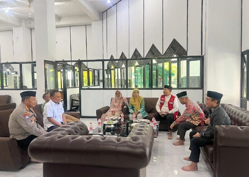 Audiensi LDII Sulsel ke Yayasan Al-Markaz Al-Islami Muhammad Yusuf Makassar. Foto: LINES.
