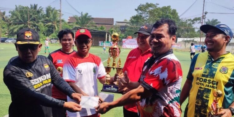 DPD LDII Kota Jambi menghelat “Kejuaraan Mini Soccer se-Kota Jambi” ramaikan HUT RI. Foto: LINES.