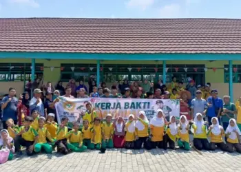 LDII Hulu Sungai Tengah Gaet Siswa Sekolah Dasar Kerja Bakti Nasional