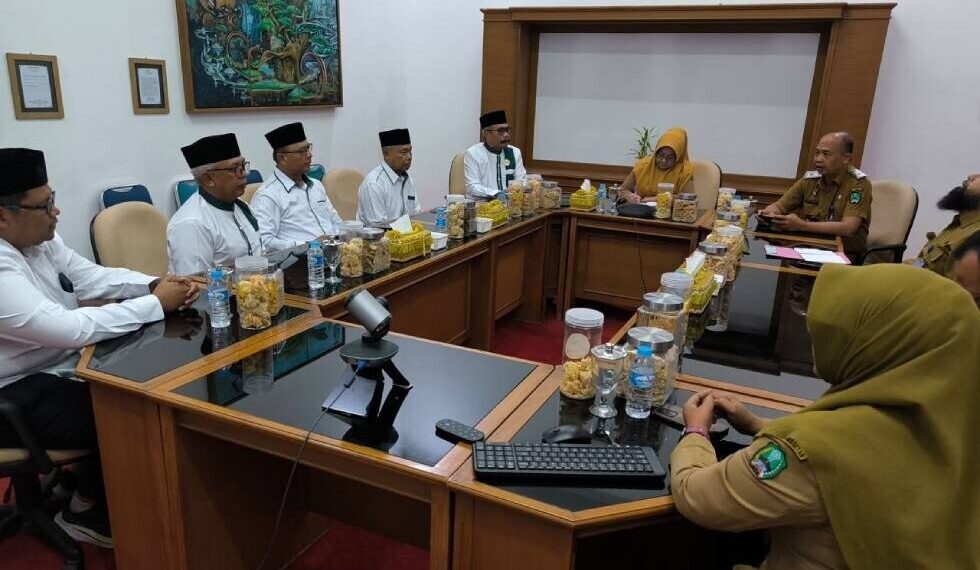 DPD LDII Kabupaten Magetan menemui Bupati Nanik Endang Rusminiarti. Foto: LINES.