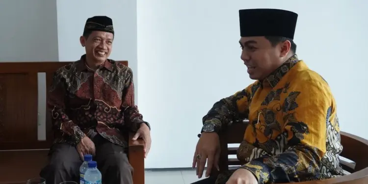 Forum Komunikasi Majelis Taklim (FKMT) Kabupaten Kediri membangun komunikasi dengan DPD LDII Kabupaten Kediri. Foto: LINES