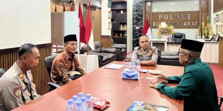 DPD LDII Kabupaten Sumbawa Barat beraudiensi dengan Kapolres Sumbawa Barat, AKBP Rendy Andy Julikhlas. Foto: LINES.