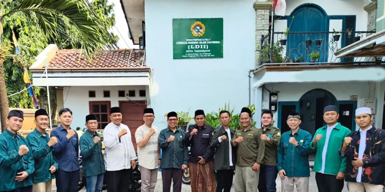 DPD LDII Kota Tangerang menerima silaturahim Pengurus Perhimpunan Remaja Masjid (PRIMA) DMI Kota Tangerang. Foto: LINES