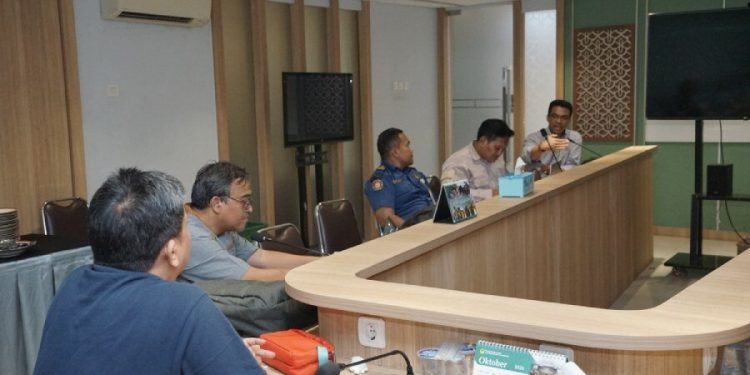 DPP LDII dan PP Senkom Assesmen K3 Gedung. Foto: LINES.