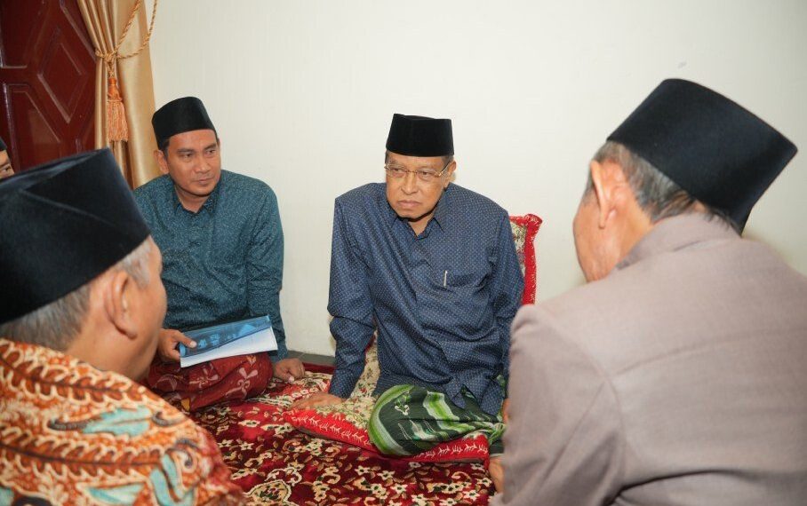 DPP LDII menghadiri Harlah Ponpes KHAS Kempek Cirebon. Foto: LINES.