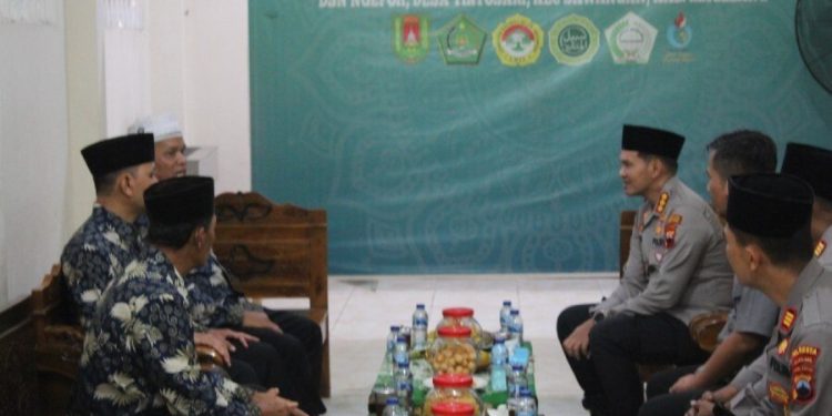 Polresta Magelang berkunjung ke LDII bahas kamtibmas. Foto: LINES.