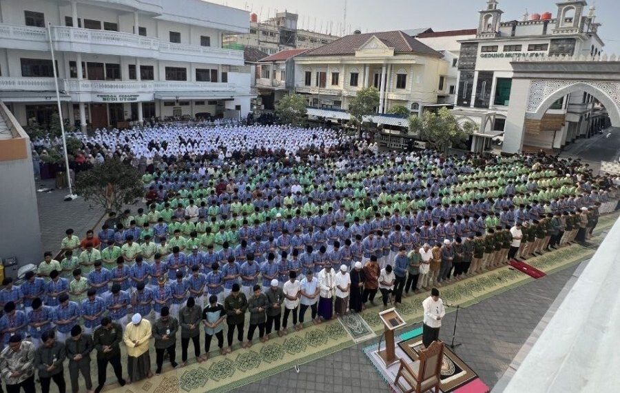 DPD LDII Kota Surakarta bersama Pondok Pesantren (Ponpes) Budi Utomo menggelar ibadah salat Istisqo. Foto: LINES.