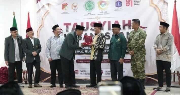 LDII bersama MUI Jakarta Selatan menggelar Forum Tausyiah Kebangsaan di Gedung Keumatan MUI Kebayoran Lama. Foto: LINES.