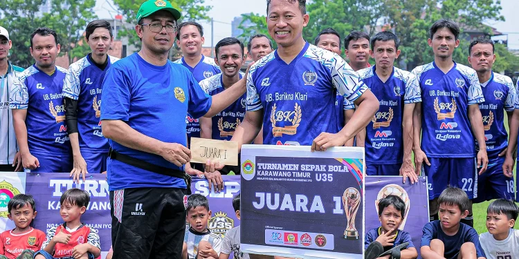 DPD LDII Kabupaten Karawang menggelar turnamen sepak bola kategori usia 35 tahun ke atas (U-35) antar Pimpinan Cabang (PC) LDII se-Kabupaten Karawang. Foto: LINES