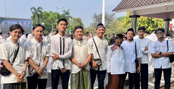 DPD LDII Karawang Mengikutsertakan Santri di Upacara HSN Kabupaten. Foto: LINES.