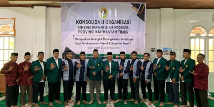 LDII Kaltim berkonsolidasi dengan LDII Paser. Foto: LINES.