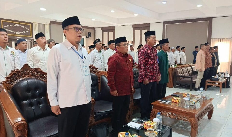 LDII Jambi menggelar diklat kesekretariatan yang dihadiri Kepala Badan Kesatuan Bangsa dan Politik (Kesbangpol) Provinsi Jambi, Ismet Wijaya. Foto: LINES.